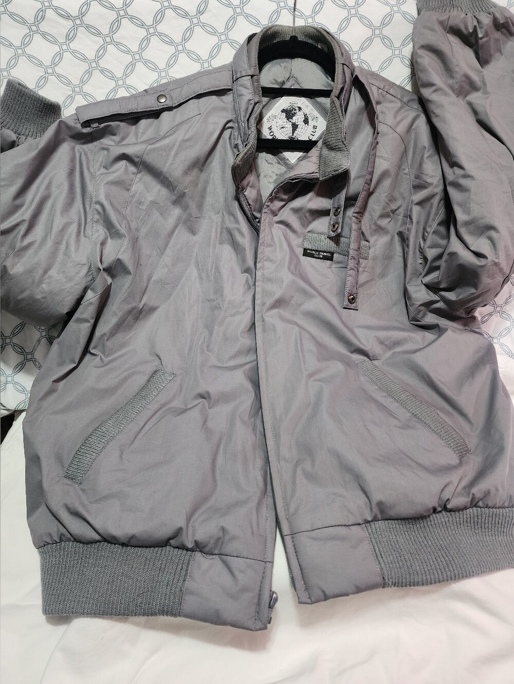 Members ONLY world TRAVEL club Men's Lightweight Bomber Jacket - Gray